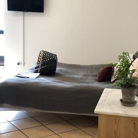 Alleso Gl. Sognefoged Gard Odense Zimmer foto